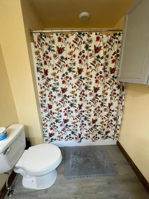 Parkway Yellowstone Guest House #7 Gardiner Extérieur photo