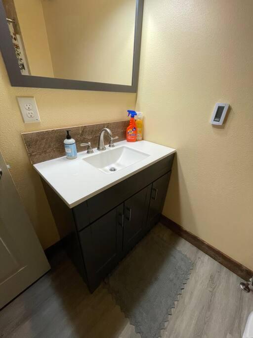 Parkway Yellowstone Guest House #7 Gardiner Extérieur photo