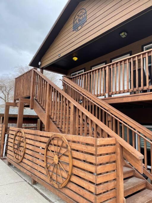 Parkway Yellowstone Guest House #7 Gardiner Extérieur photo
